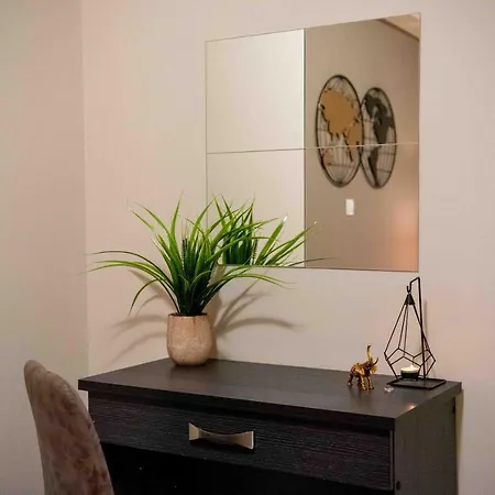 Apartment Laconian Collection 